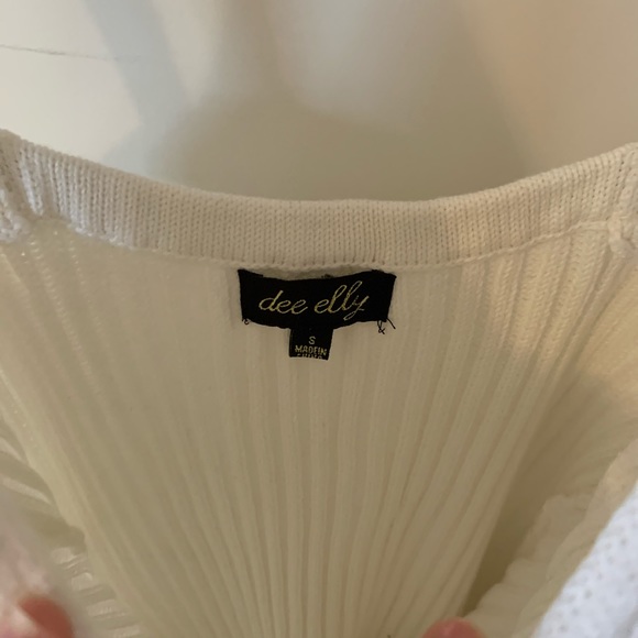 DeeElle Deep V Sweater Dress - Picture 4 of 5